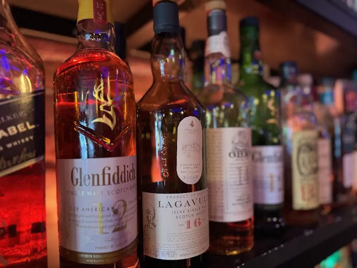 The Vinyl Room Picture 7