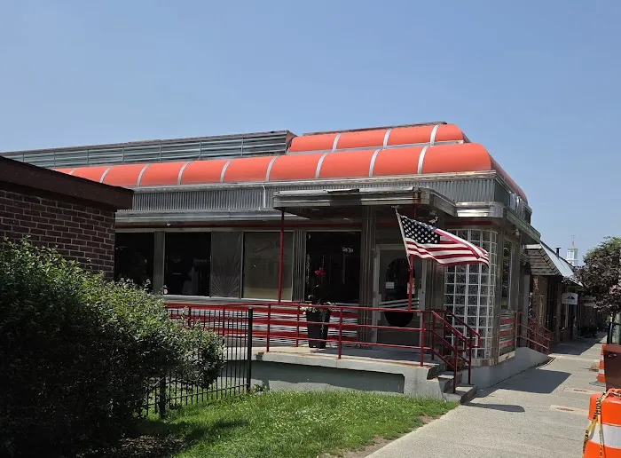 Yankee Clipper Diner Picture 8
