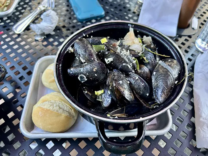 The Dutchess Biercafe Picture 6