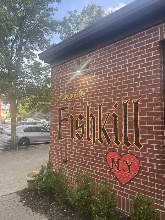 The Dutchess Biercafe Picture 3