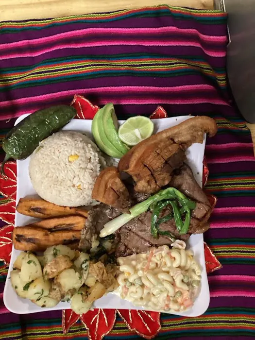 Latin Mix Deli Picture 9