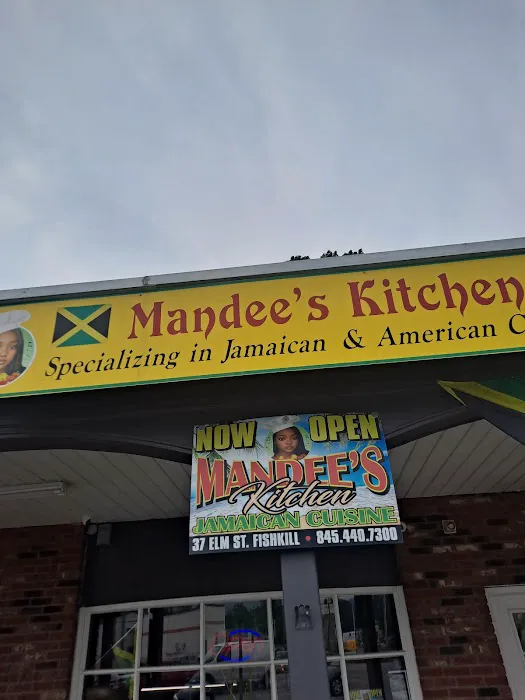 Mandee's Kitchen Picture 3