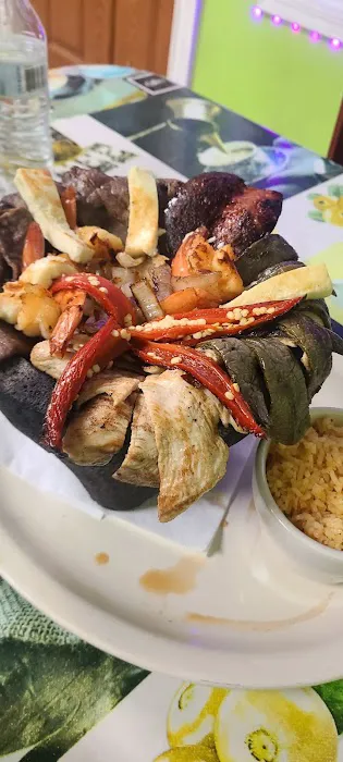 Plaza Azteca Picture 3