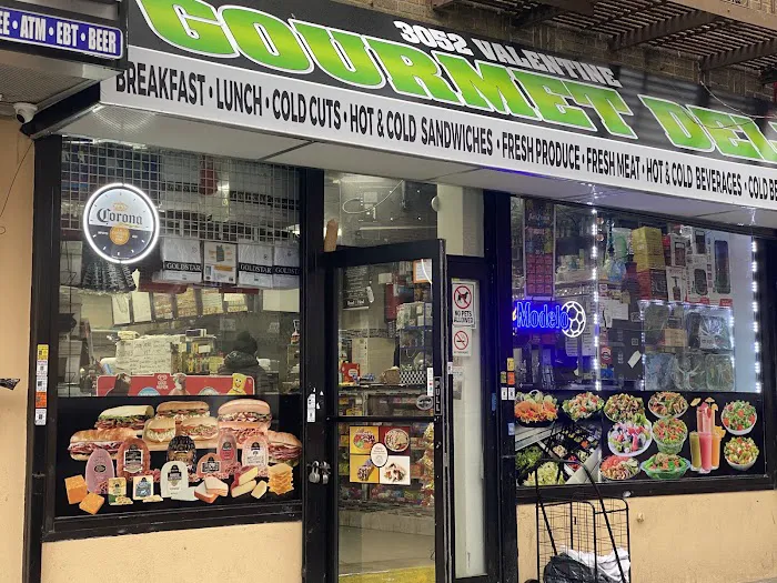 LP Deli Grocery Picture 1
