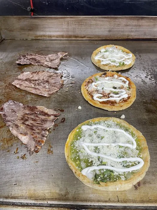 Mi Ranchito Deli Food Truck Picture 9