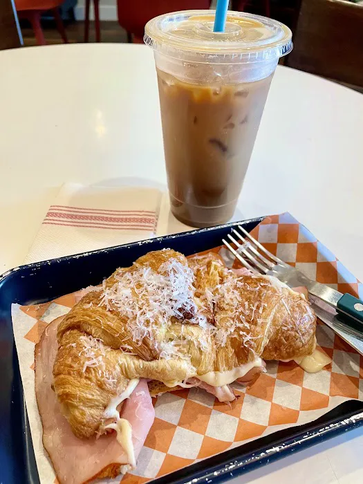 Café Little Treasure Picture 1