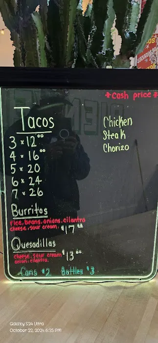 La Taqueria Picture 2