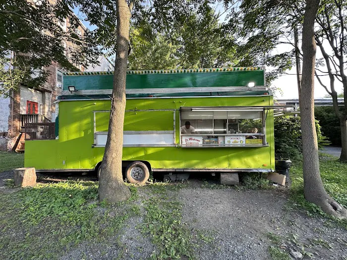 La Mexicana Restaurant Picture 3