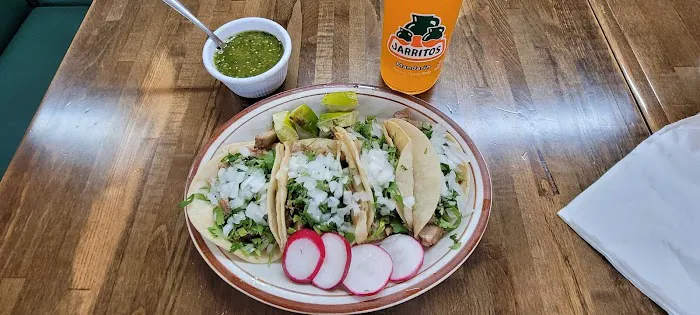 Antojitos Mexicanos Picture 1