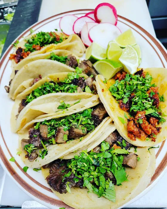 Antojitos Mexicanos Picture 10