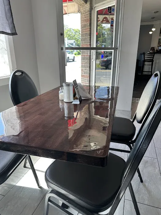 Gavilan Bar & Restaurant Picture 9