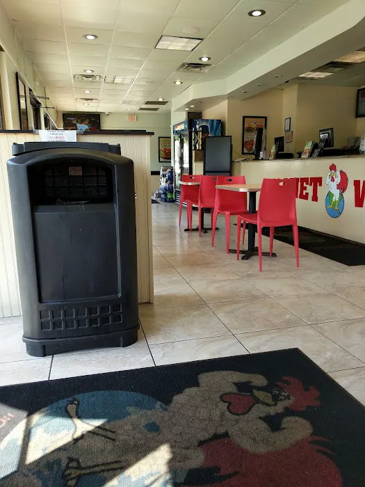 Planet Wings Picture 10