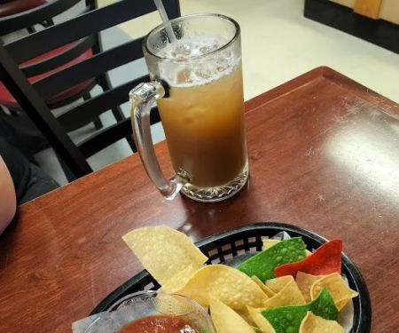 Los Amigos Mexican Restaurant + Bar