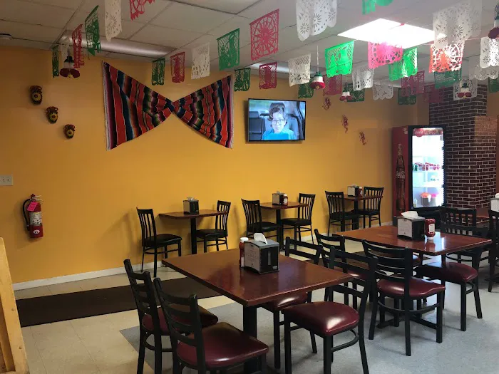 Los Amigos Mexican Restaurant + Bar Picture 2