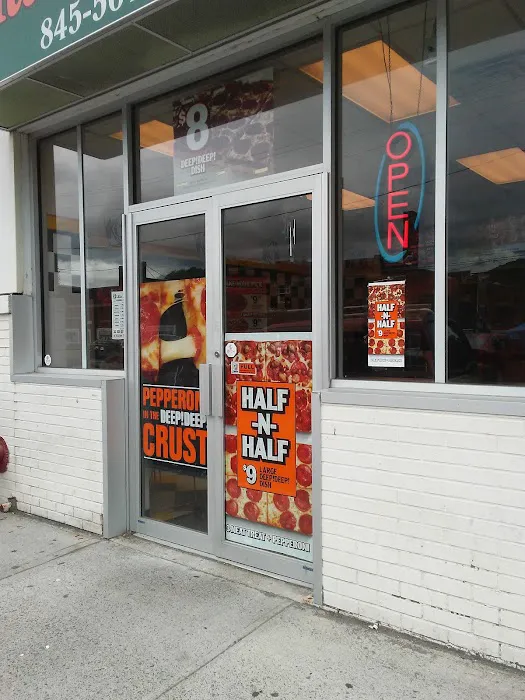 Little Caesars Pizza Picture 10