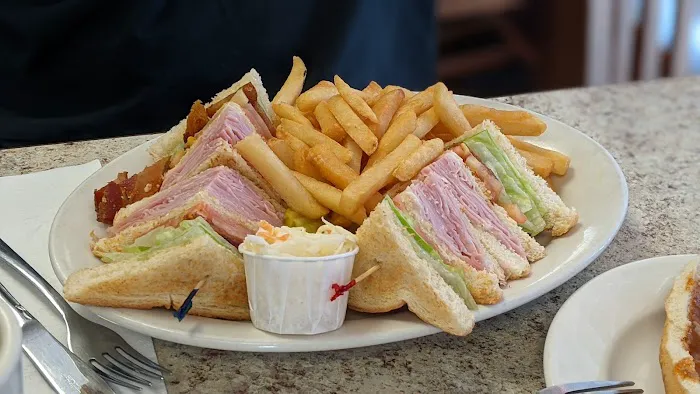 Anna's Restaurant Picture 5