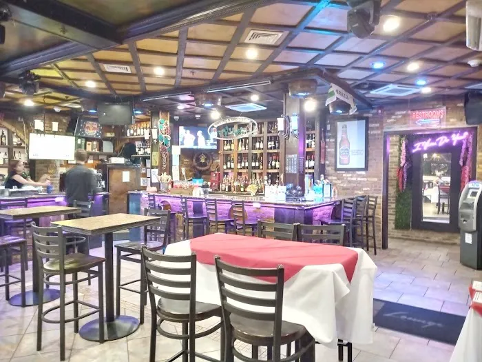 VIVO Tapas KITCHEN • LOUNGE Picture 3