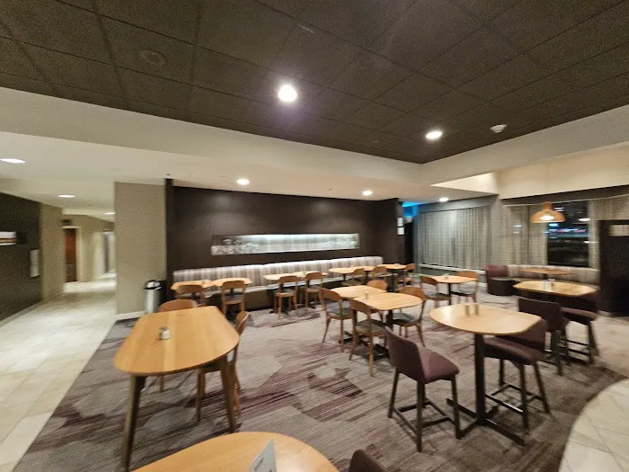 The Bistro - Eat. Drink. Connect.® Picture 2