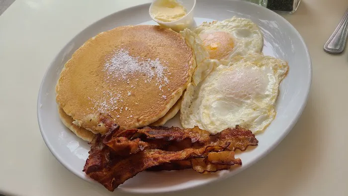 Family c restaurant Picture 2