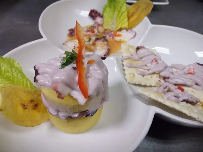 Pollería Carbon & Sabor Picture 2