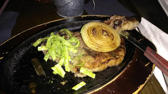 Chums Restaurant Picture 1