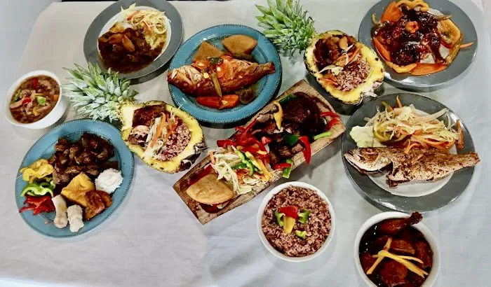 MacKariba Kitchen Picture 3