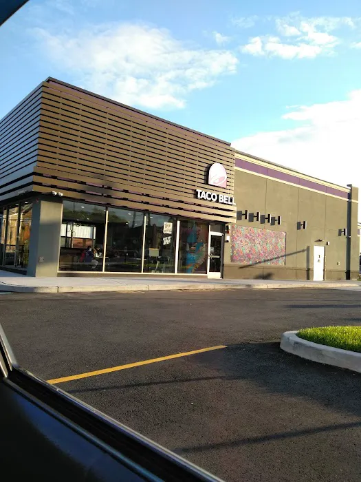 Taco Bell Picture 9