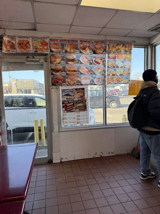 Crown Fried Chicken & Pizza Picture 4