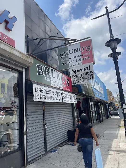 Bruno's Pizzeria Picture 3