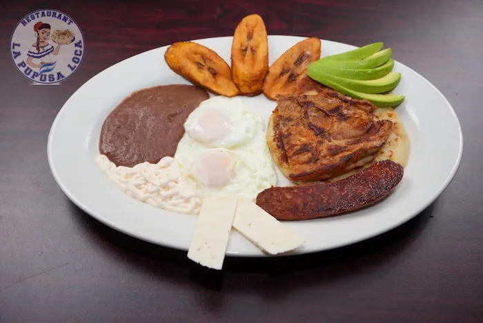 Restaurant La Pupusa Loca Picture 10