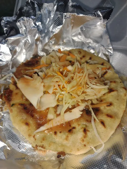 Restaurant La Pupusa Loca Picture 2