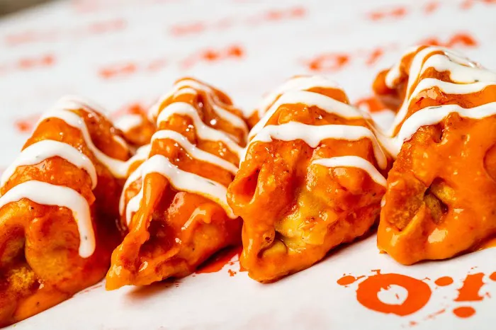 Wing It On! Picture 1