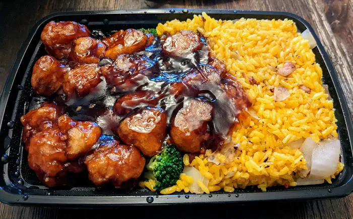 Main Moon Chinese Restaurant Picture 6