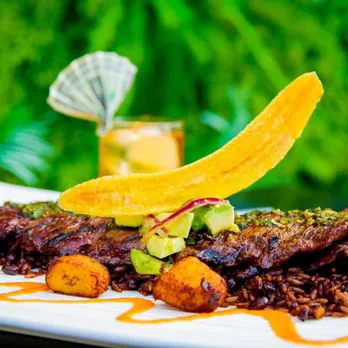 The Garden Restaurant and Lounge Picture 2