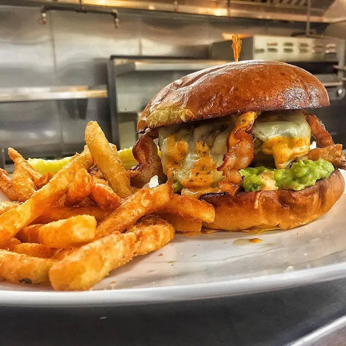 Crust Pizza Picture 7