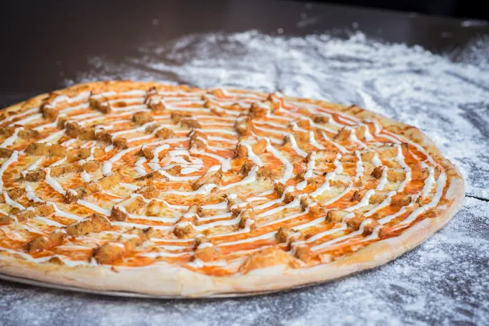 Crust Pizza Picture 10