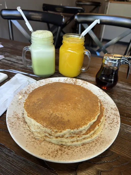 Kelly's Breakfast Picture 6