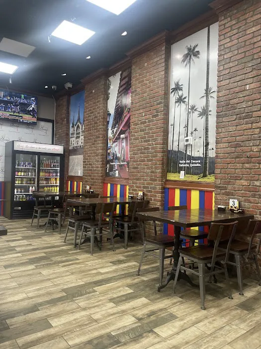 D' Colombia Restaurant & Bakery Picture 5