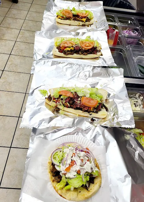 Halal Fried Chicken & Burger Picture 5