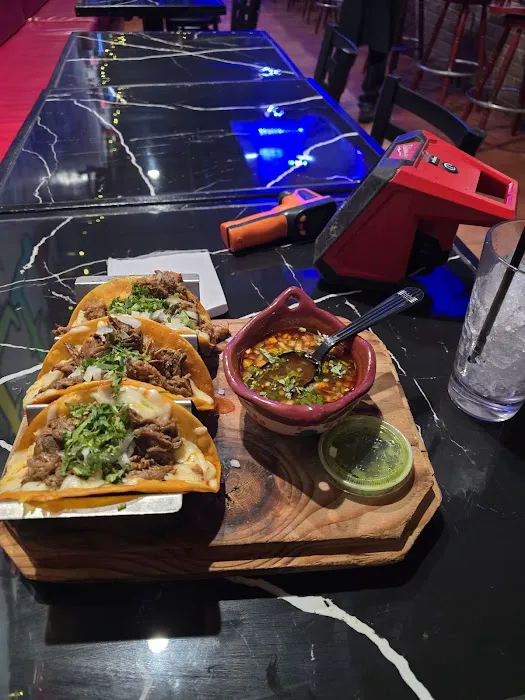 La Llorona Street Mexican Kitchen & Tequila Lounge Picture 4