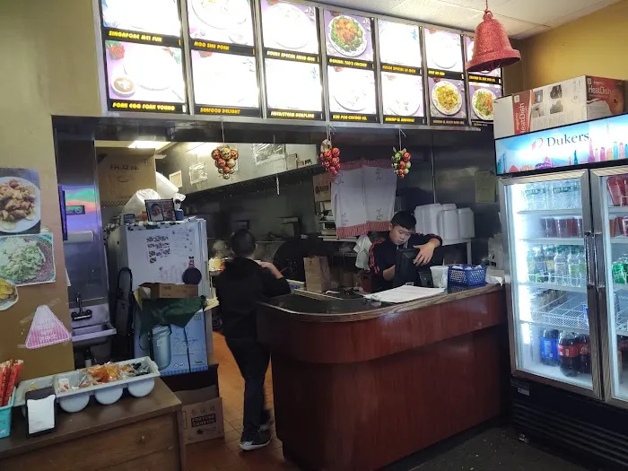 Golden House Chen Picture 10