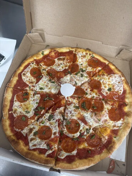 JP's Express Pizza Picture 4