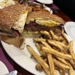 Avenue Grill & Sushi