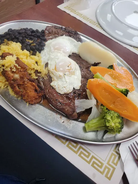 Stephanie's BBQ II (Roselle Park) Picture 8