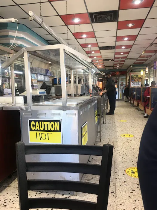 Dons Diner Picture 4