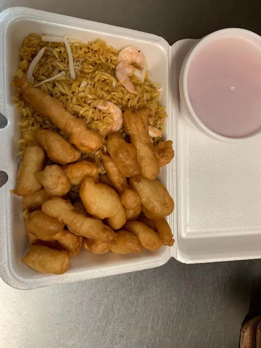 Happy Family Restaurant Picture 7