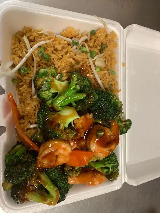 Happy Family Restaurant Picture 8