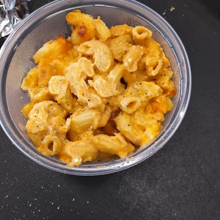 KB's BBQ Smokehouse Picture 4