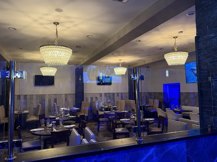 MK 463 Restaurant & Bar Picture 2