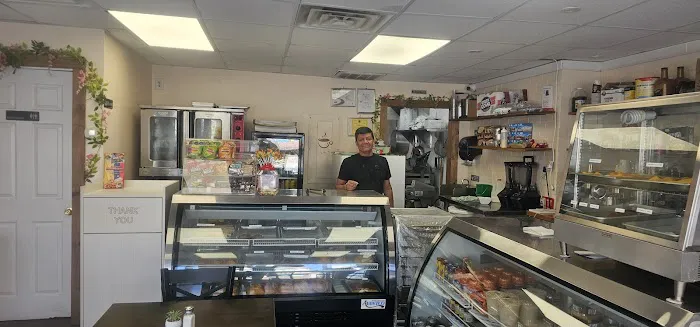 Sabor Colombiano Bakery & Restaurant Picture 4